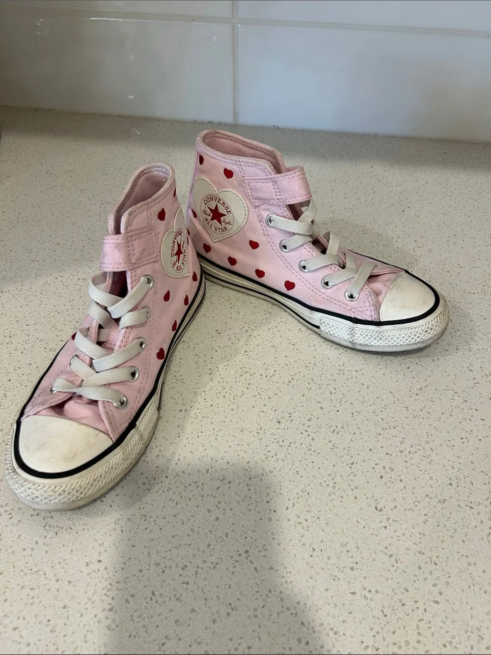 Kids Converse High-Top Canvas Sneakers in Pink with Red Heart Detail